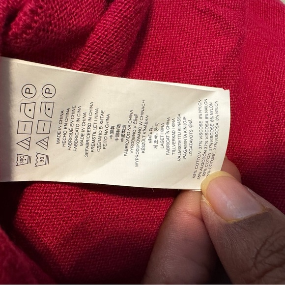 Michael Kors red sweater size small - Picture 6 of 6